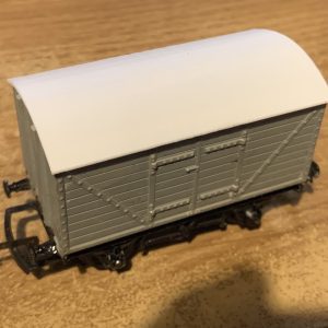 R11 Roof White Fitted Product Image