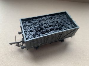 Tri-ang OO Wagon Loads