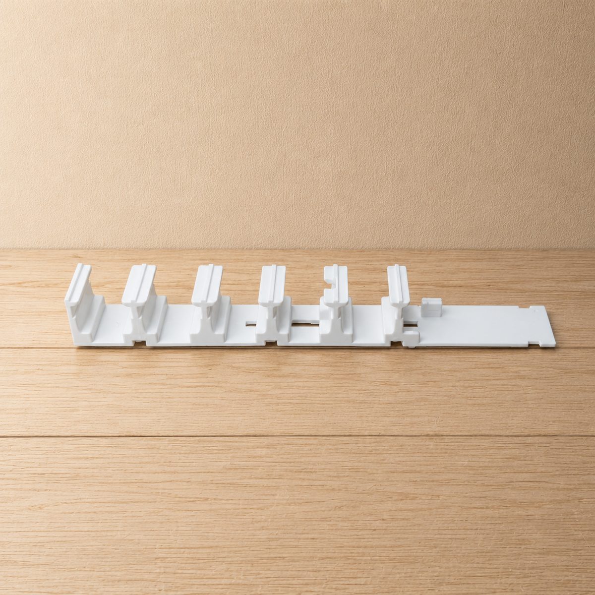 R333 R385 Seating Unit White Product Image