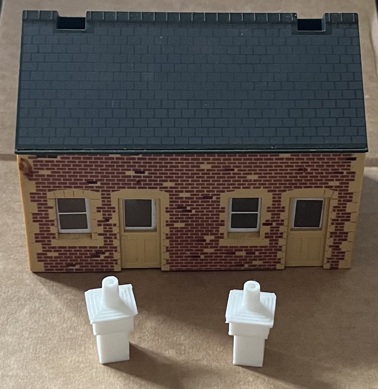 Reproduction chimneys for Hornby R501 waiting room gallery image