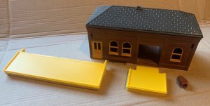Tri-ang OO Buildings