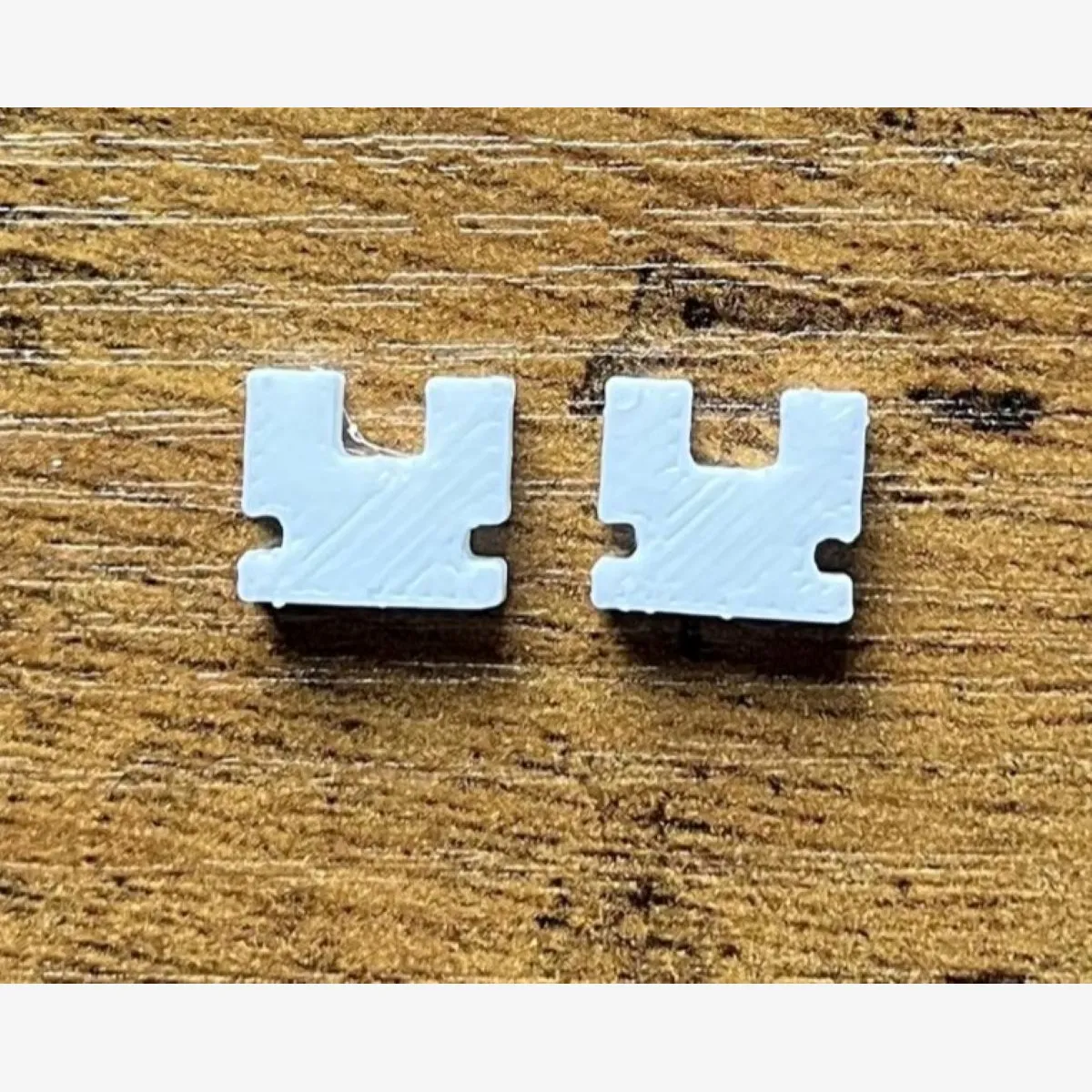 Traction Magnet Alternative For Tri-ang R351 EM2 R357 Class 31 R751 Class 37 (Pair)