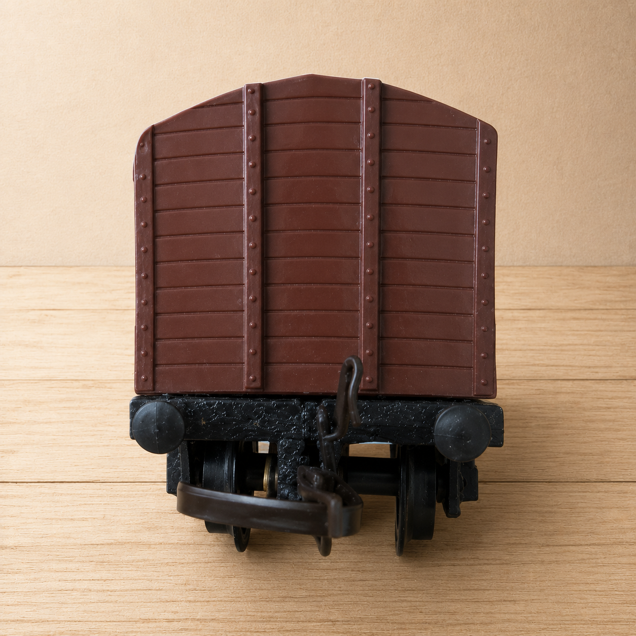 Trackmaster Box Van End View With Replacement Roof Gallery Image