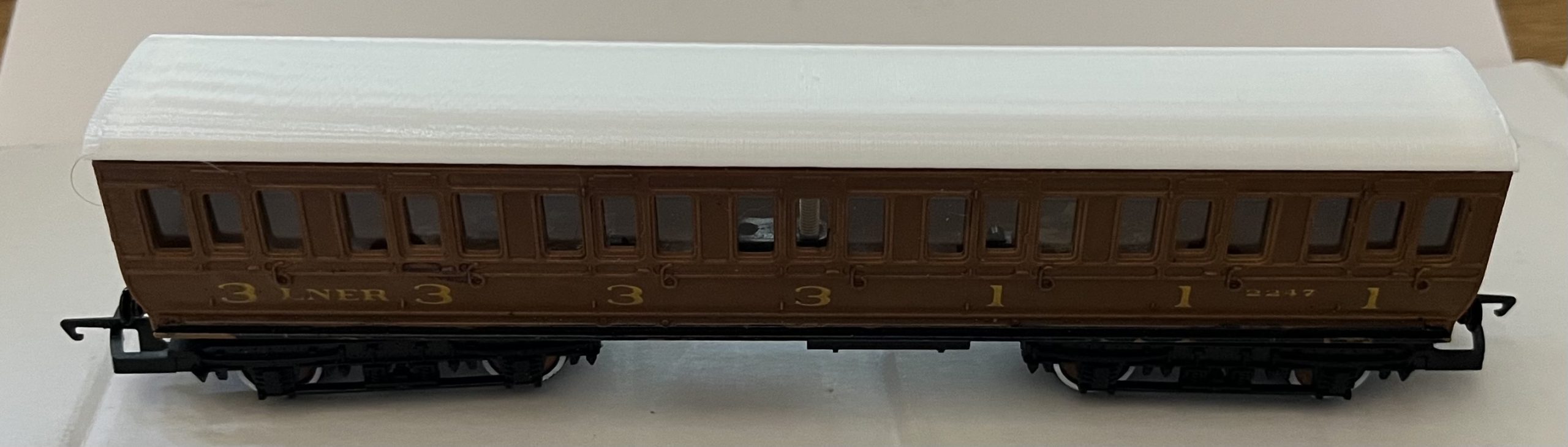 Tri-ang Hornby R332 R333 R384 R385 Flat Clerestory Roof Product Image