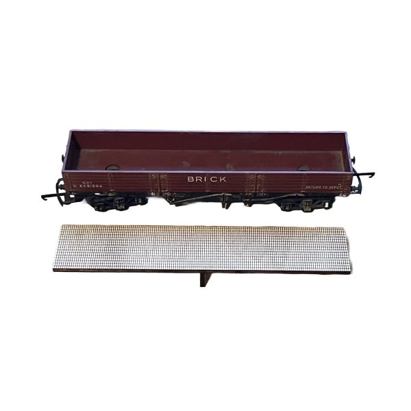 Tri-ang R219 Wood Load Top View Product Image