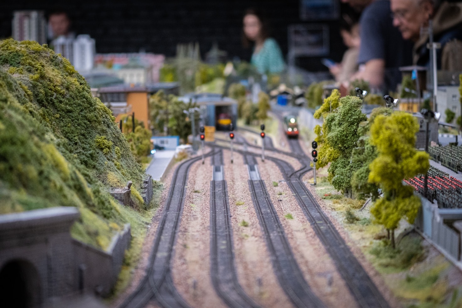 Top Tips for Building Your Dream Model Railway