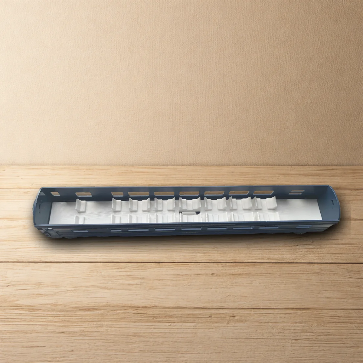 R24 Seating Unit No Tables Installed Gallery Image